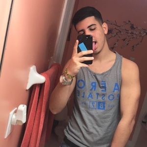 Meet your Posher, Kevin